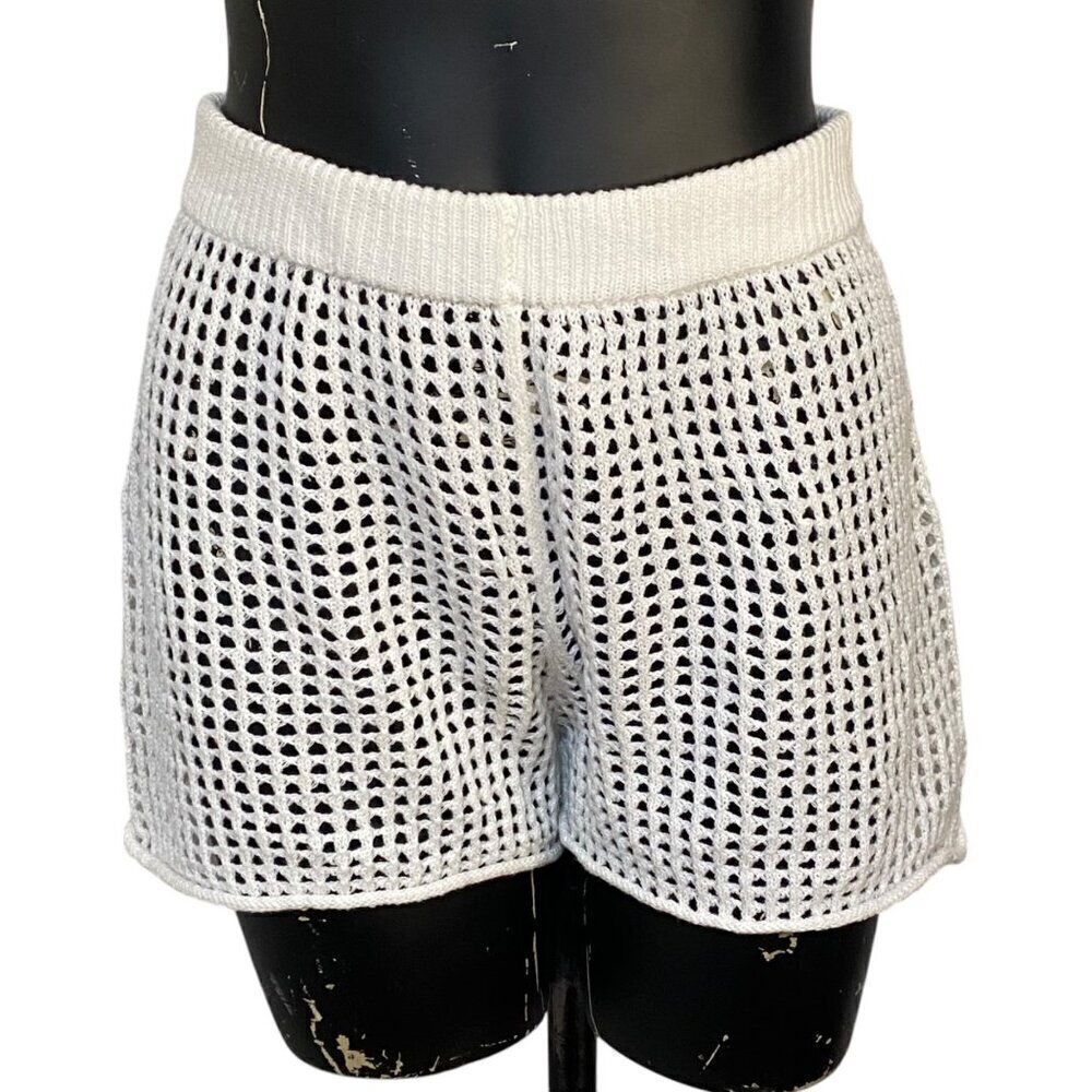 NEW Moon & Madison Crotchet Beach Shorts in Cream Size Small